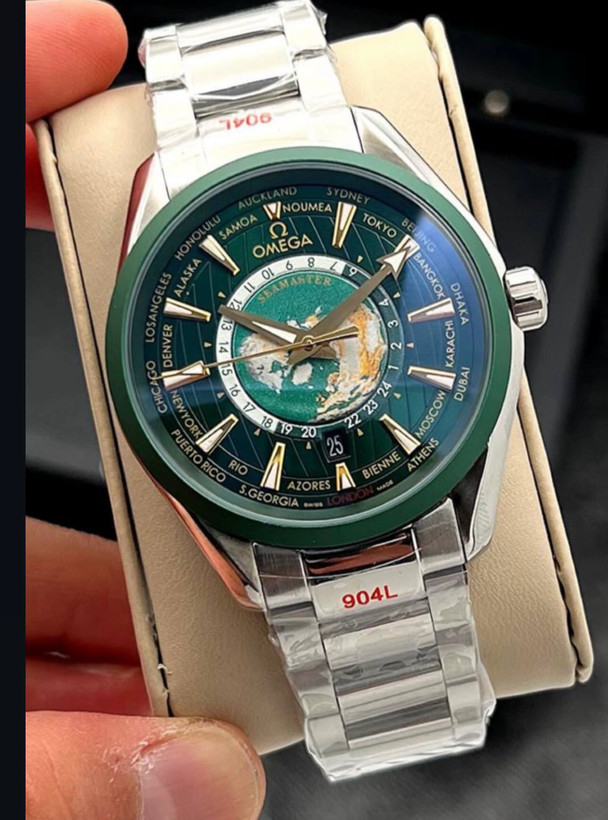 ساعت مچی امگا سی مستر مدل World time